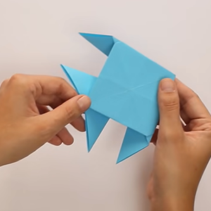 Actividad con papel. Origami de pez